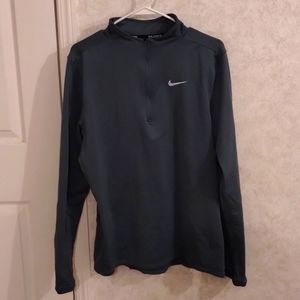 Nike DRI fit pullover